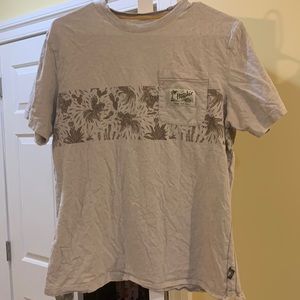 Men’s Hollister Tee shirt